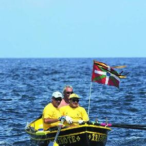 Ur-ikara 2002 : photo 23/328